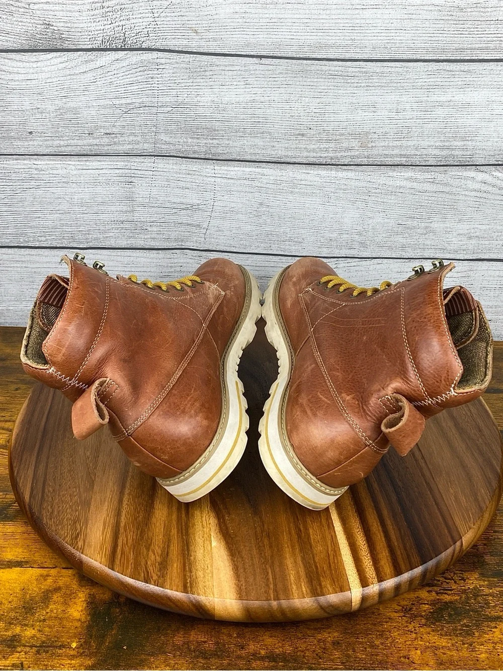 Volcom Smithington Rust Brown Lace Up Boots Men’s Shoe Size 11